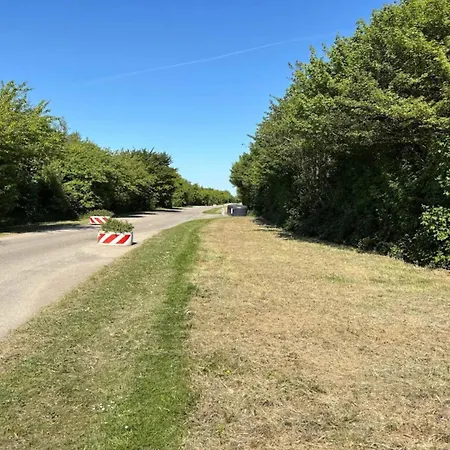 3 Person In Sydals-by Traum *