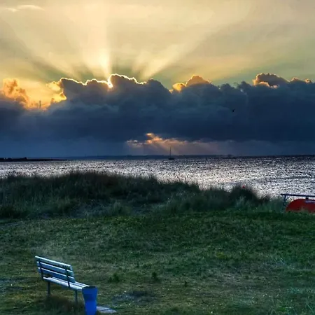 3 Person In Sydals-by Traum * Nedre Lysabild